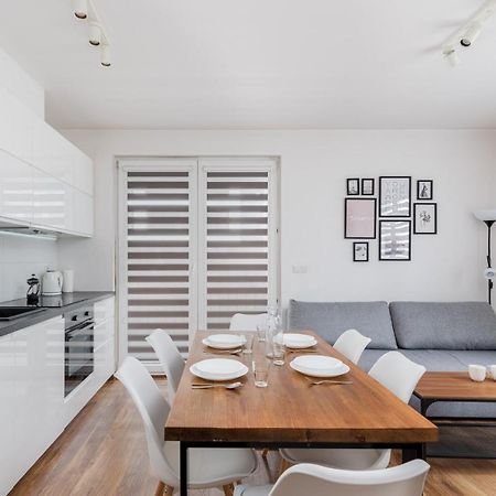 Zablocie Apartment Best Location To Explore Krakow Ngoại thất bức ảnh