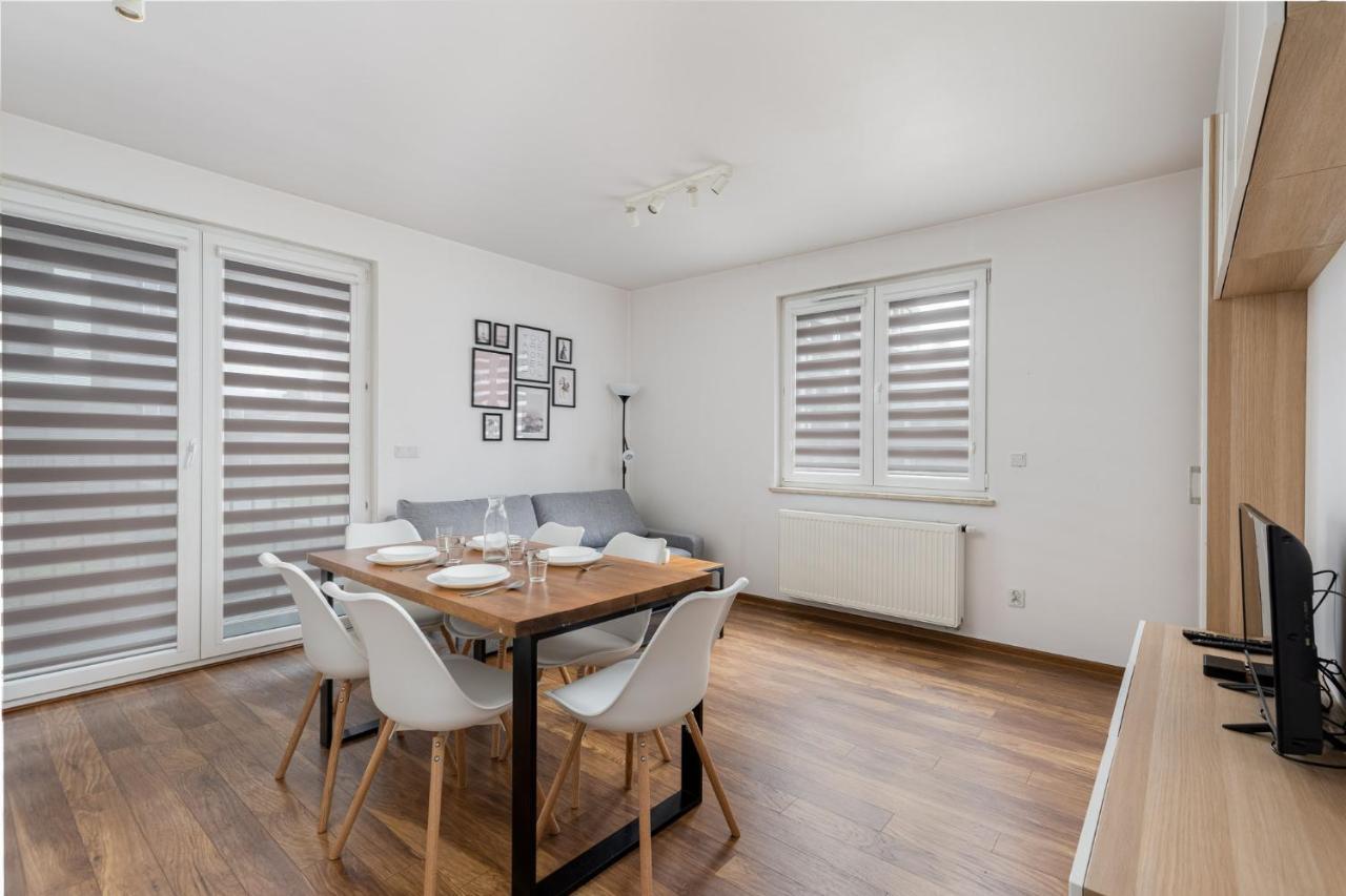 Zablocie Apartment Best Location To Explore Krakow Ngoại thất bức ảnh